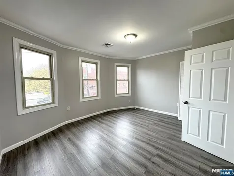 308 Milburn Avenue Lyndhurst NJ 07071