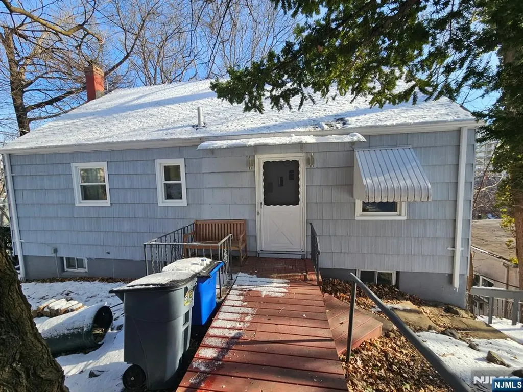 71 State Highway Edgewater NJ 07020