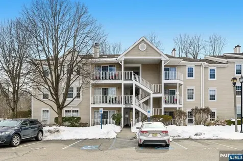 130 Raintree Lane Mahwah NJ 07430