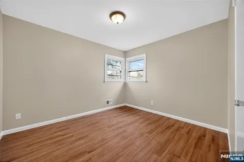 340 Old Post Road Edison NJ 08817