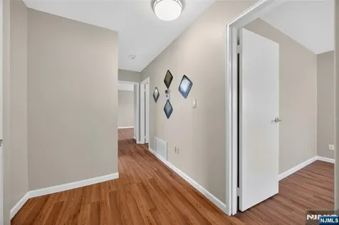 340 Old Post Road Edison NJ 08817