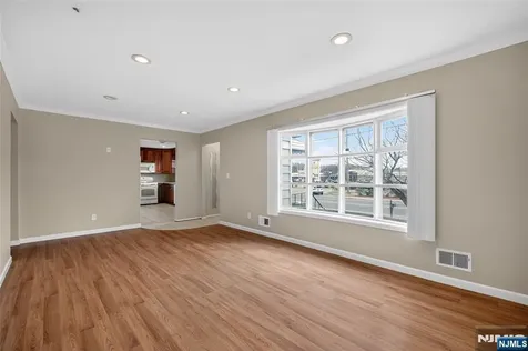340 Old Post Road Edison NJ 08817