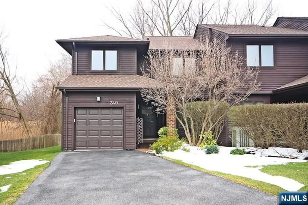 340 French Court Teaneck NJ 07666