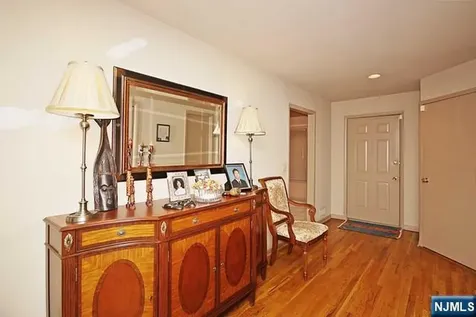 340 French Court Teaneck NJ 07666