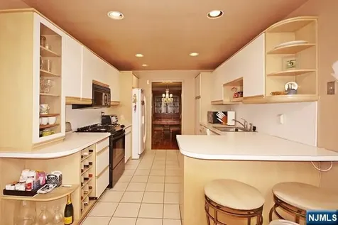 340 French Court Teaneck NJ 07666