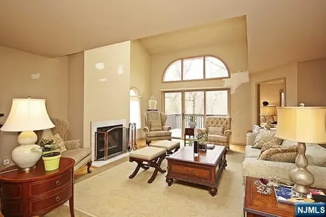 340 French Court Teaneck NJ 07666
