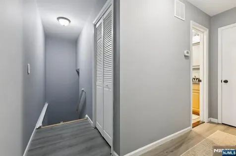25 Willow Wood Square East Rutherford NJ 07073