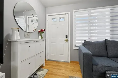 25 Willow Wood Square East Rutherford NJ 07073