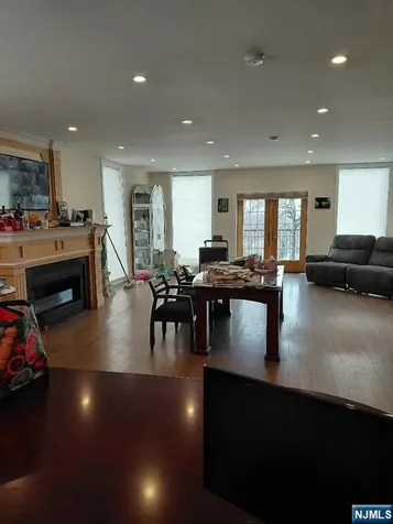 422 Anderson Avenue Cliffside Park NJ 07010