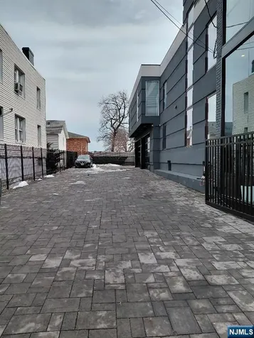 422 Anderson Avenue Cliffside Park NJ 07010