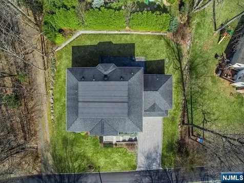 57 Merrifield Way Cresskill NJ 07626