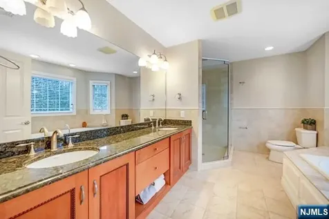 57 Merrifield Way Cresskill NJ 07626