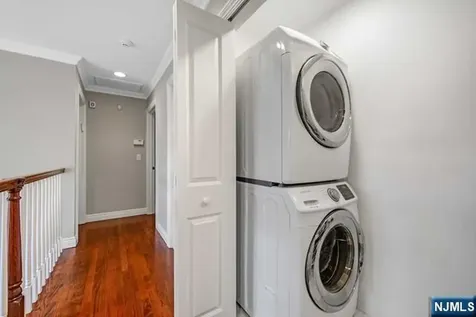 57 Merrifield Way Cresskill NJ 07626