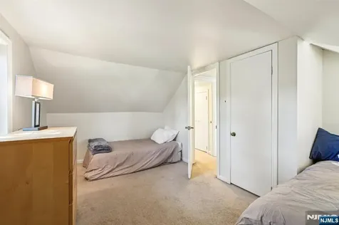 454 Northern Parkway Ridgewood NJ 07450