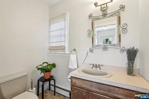 454 Northern Parkway Ridgewood NJ 07450