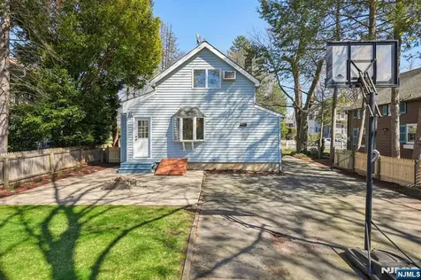 454 Northern Parkway Ridgewood NJ 07450