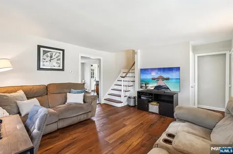 454 Northern Parkway Ridgewood NJ 07450