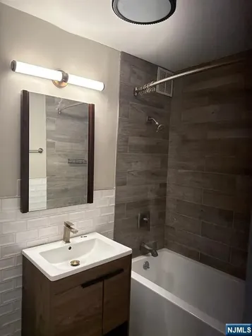 2400 Hudson Terrace Fort Lee NJ 07024