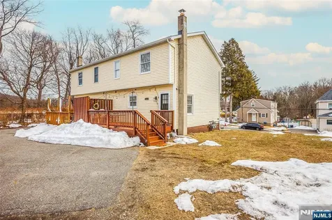 46A Walnut Pompton Lakes NJ 07442