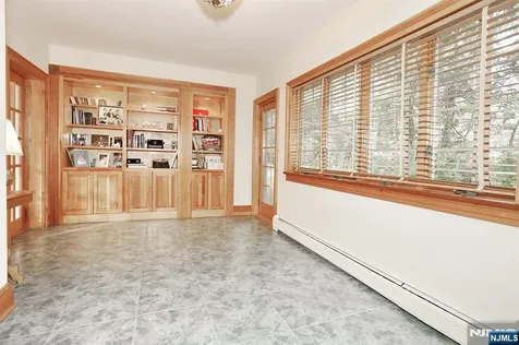 20 Spring Valley Road Montvale NJ 07645