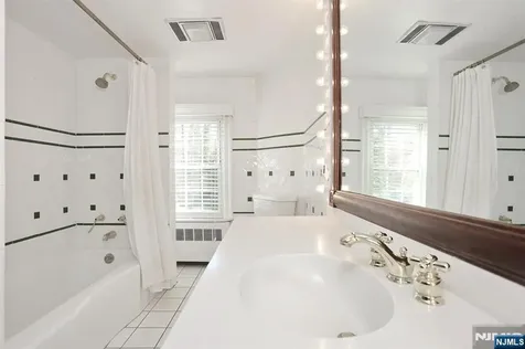20 Spring Valley Road Montvale NJ 07645