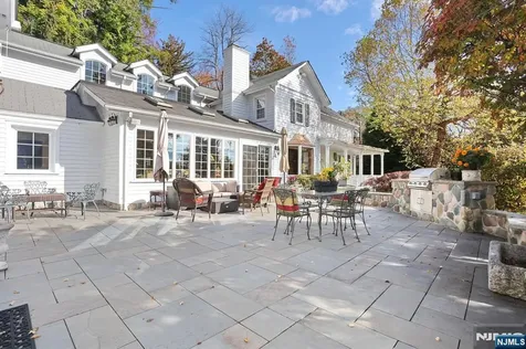 20 Spring Valley Road Montvale NJ 07645