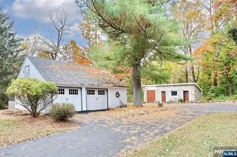 20 Spring Valley Road Montvale NJ 07645
