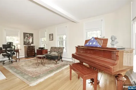 20 Spring Valley Road Montvale NJ 07645