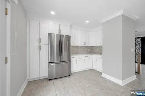 475 Cedar Lane Paramus NJ 07652