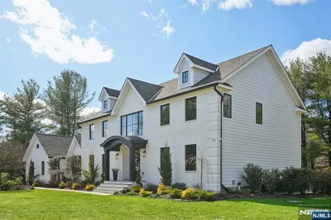 388 Freemans Lane Franklin Lakes NJ 07417
