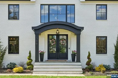 388 Freemans Lane Franklin Lakes NJ 07417