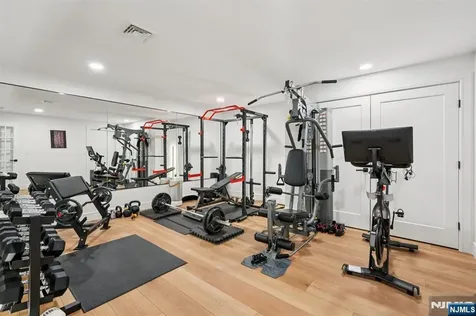 388 Freemans Lane Franklin Lakes NJ 07417