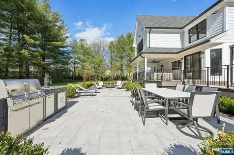 388 Freemans Lane Franklin Lakes NJ 07417