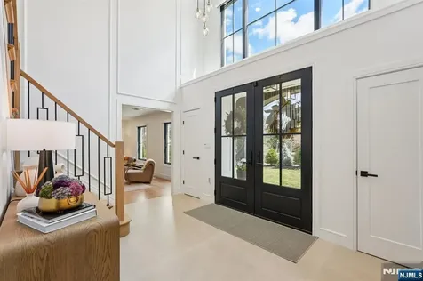 388 Freemans Lane Franklin Lakes NJ 07417