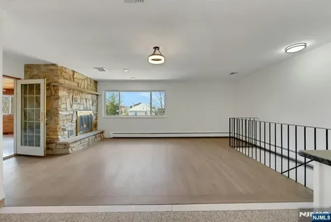 2413 Hammett Avenue Fort Lee NJ 07024