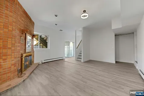 2413 Hammett Avenue Fort Lee NJ 07024