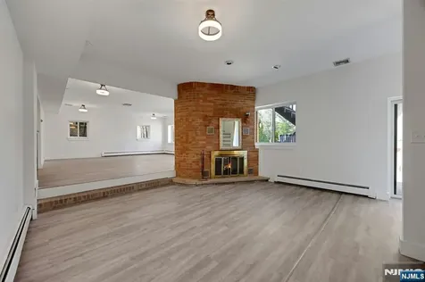 2413 Hammett Avenue Fort Lee NJ 07024