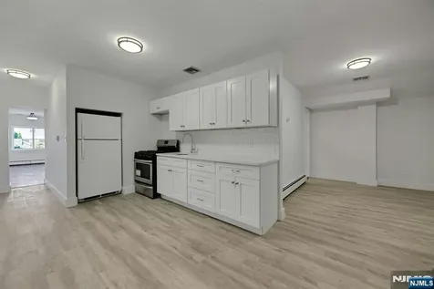 2413 Hammett Avenue Fort Lee NJ 07024