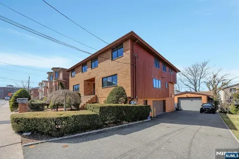 2413 Hammett Avenue Fort Lee NJ 07024