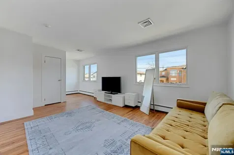 2413 Hammett Avenue Fort Lee NJ 07024