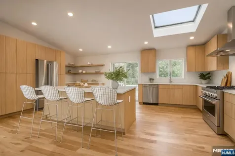 46 Overlook Road Alpine NJ 07620