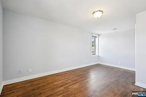 109 Grand Avenue Englewood NJ 07631