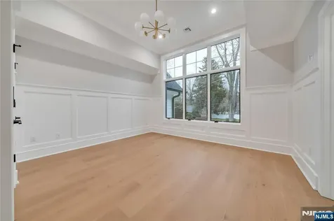 7 Central Avenue Demarest NJ 07627