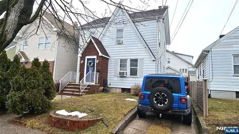 213-215 Vernon Avenue Paterson NJ 07503