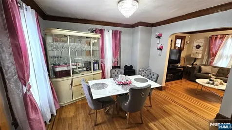 213-215 Vernon Avenue Paterson NJ 07503