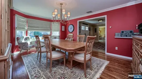 6 Brentwood Court Wayne NJ 07470
