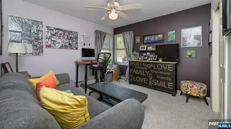 6 Brentwood Court Wayne NJ 07470