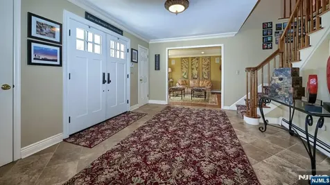 6 Brentwood Court Wayne NJ 07470