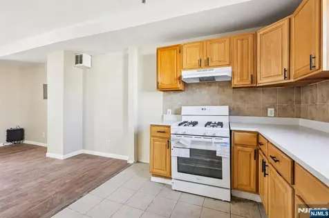 108 E Main Street Paterson NJ 07522