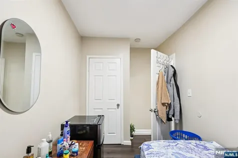 108 E Main Street Paterson NJ 07522
